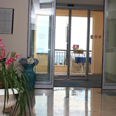 Natalia Hotel apartamentowy 4*