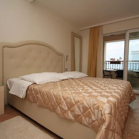Hotel apartamentowy Natalia 4*