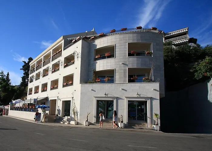 Apartahotel Natalia Podgora (Split-Dalmatia)